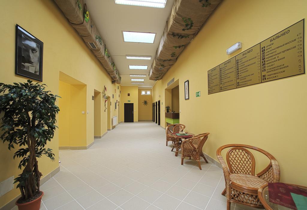 Hotel Zamecek Poděbrady Exterior foto